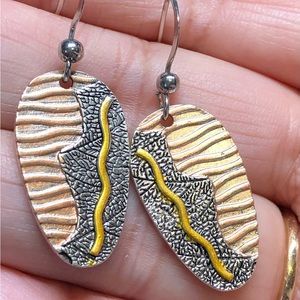 Three color silver earring -ethnic looking -pretty